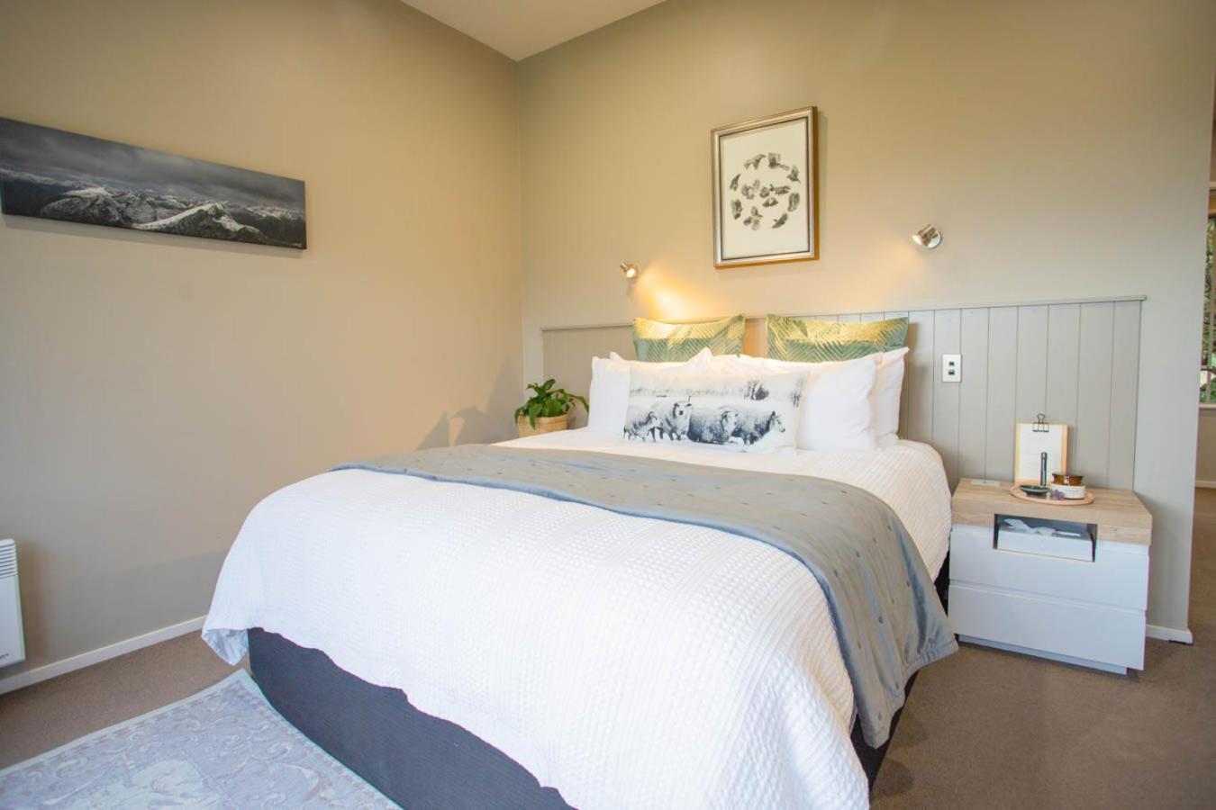 Dunluce Boutique B&B Te Anau Eksteriør bilde